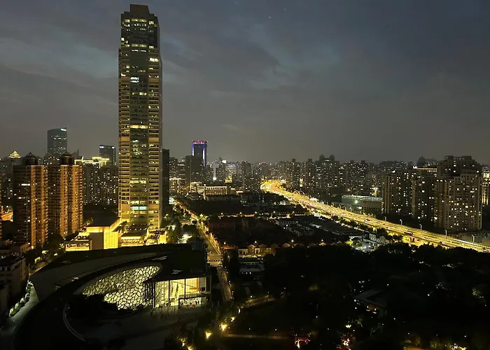 Shanghai Yi Du B&B - Family Suite Located 500 Meters Away From Nanjing West Road Subway And Near People\'S Square