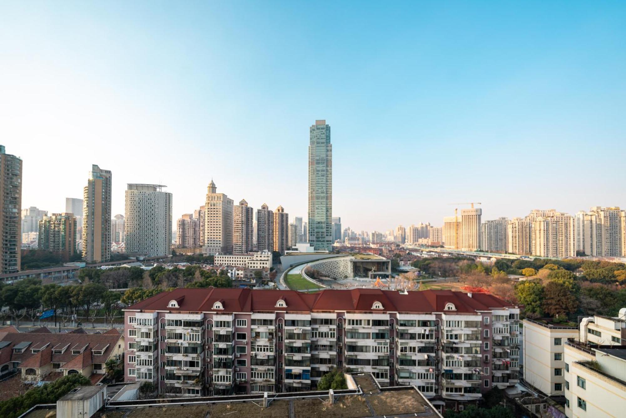 Yi Du - Family Located 500 Meters Away From Nanjing West Road Subway And Near People's Square Apartment *