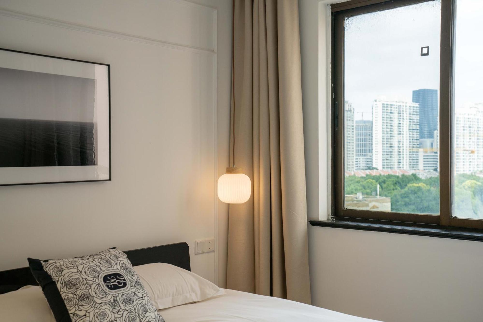 Apartment Yi Du - Family Located 500 Meters Away From Nanjing West Road Subway And Near People's Square *
