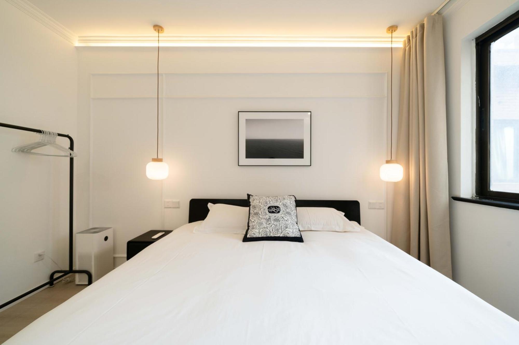 Apartment Yi Du - Family Located 500 Meters Away From Nanjing West Road Subway And Near People's Square Shanghai