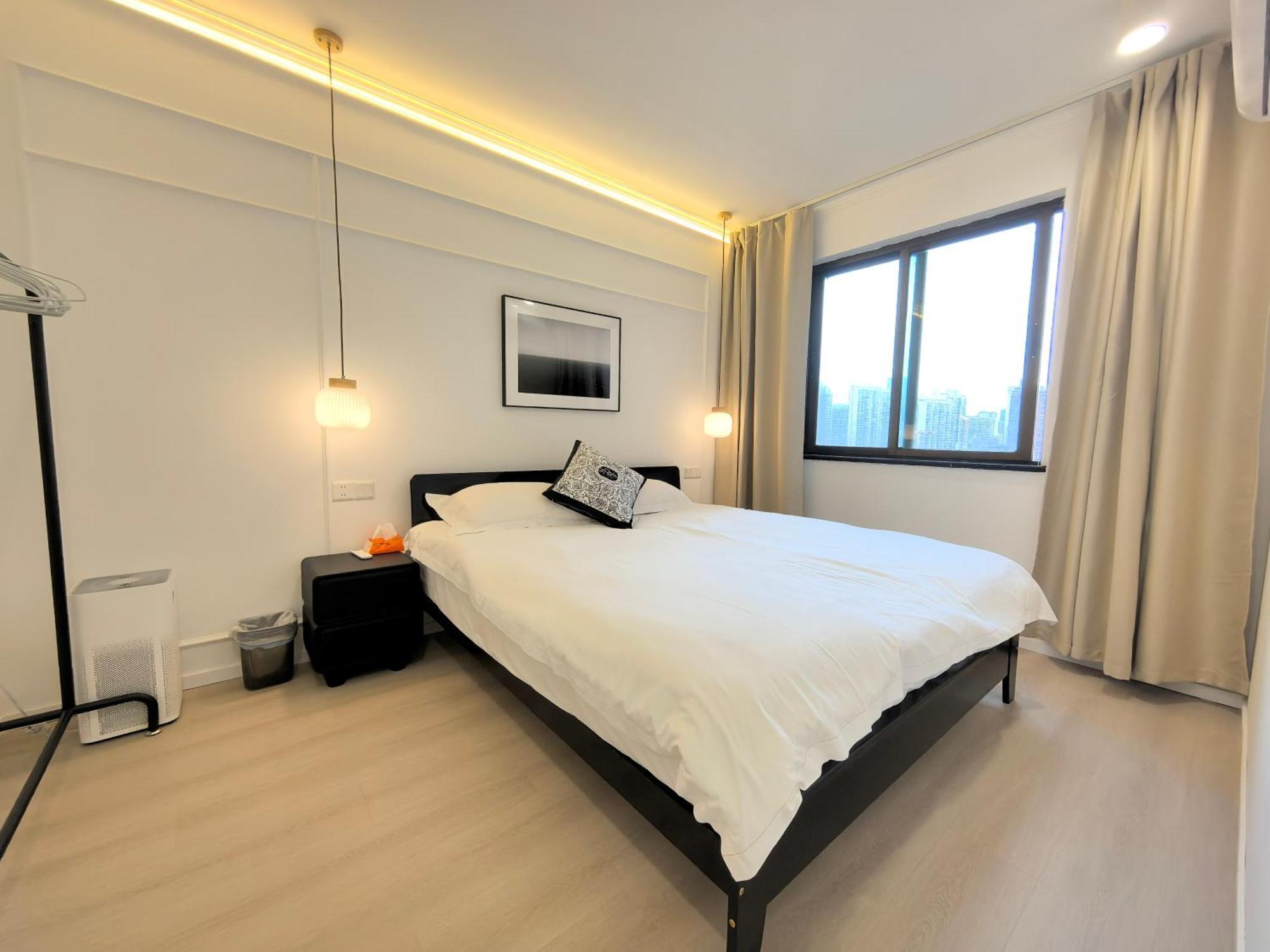 Apartment Yi Du - Family Located 500 Meters Away From Nanjing West Road Subway And Near People's Square Shanghai