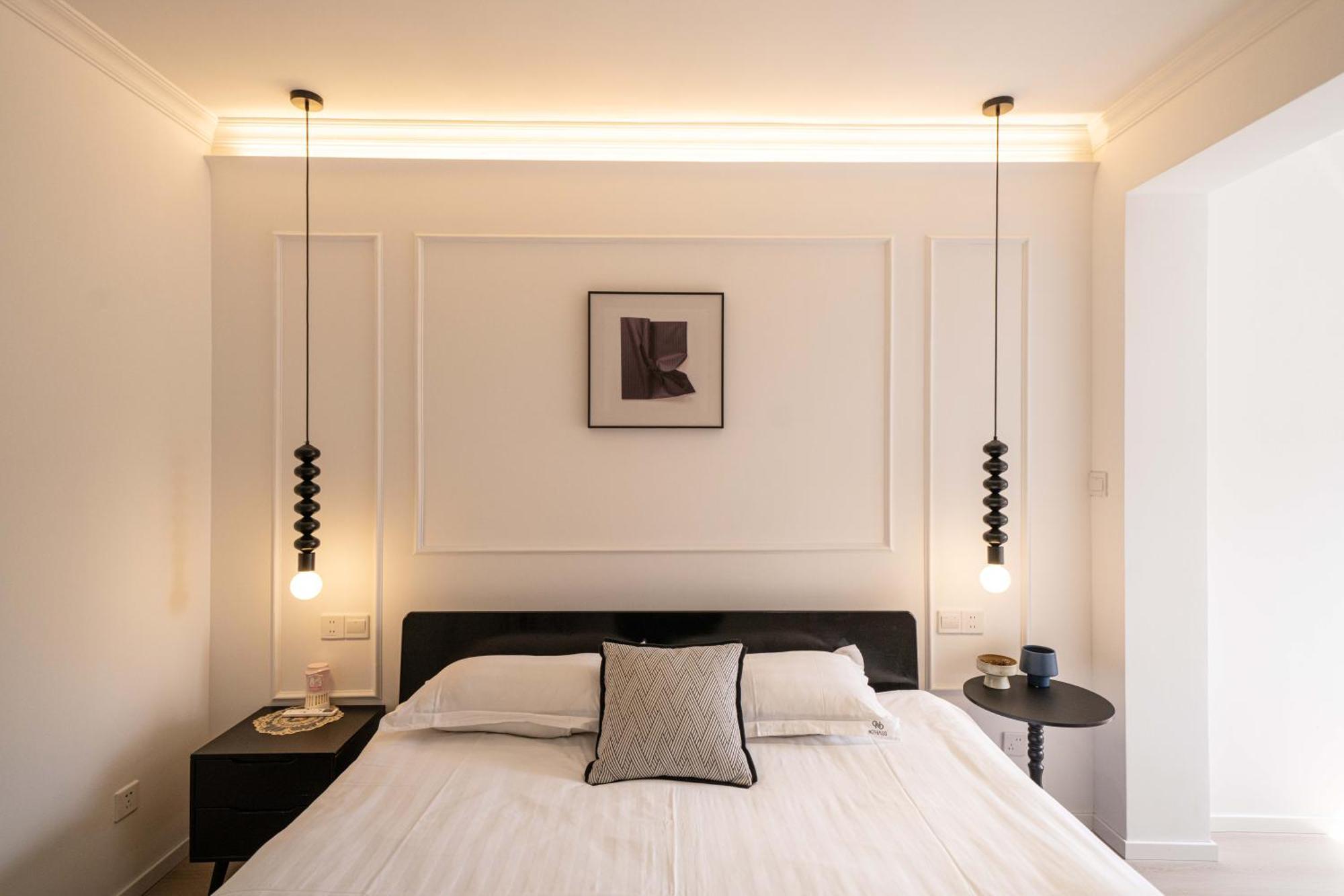 Yi Du - Family Located 500 Meters Away From Nanjing West Road Subway And Near People's Square * Shanghai